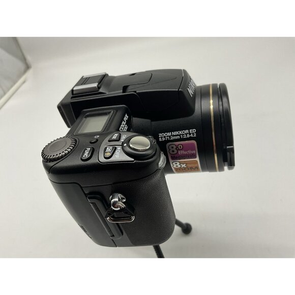 Nikon Coolpix 8700 8MP Digital Camera with 8x Optical Zoom (25515) With Charger - Picture 5 of 16